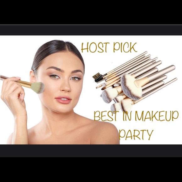 Other - 19 Piece Champagne-Colored Makeup Brushes